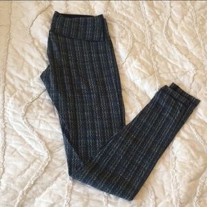 Lululemon leggings size 6 in blue / green